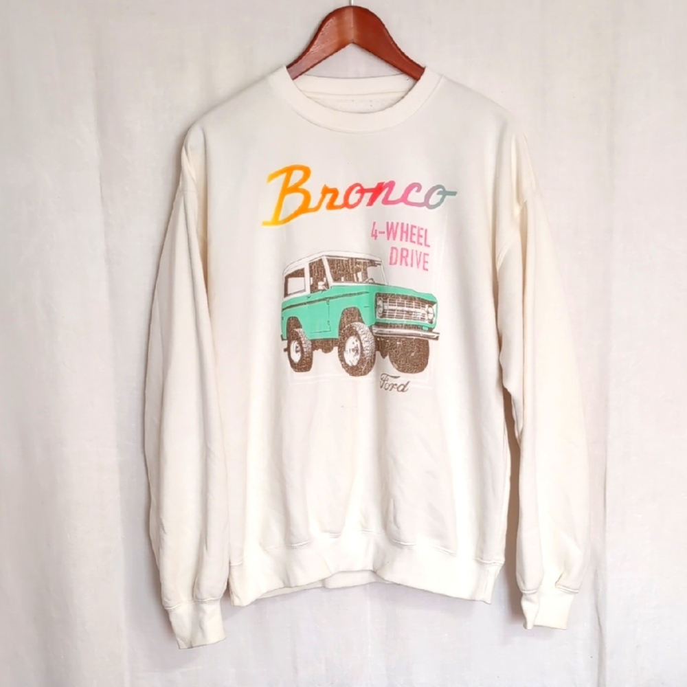 Ford Cream Sweatshirt with Multicolor Bronco Design